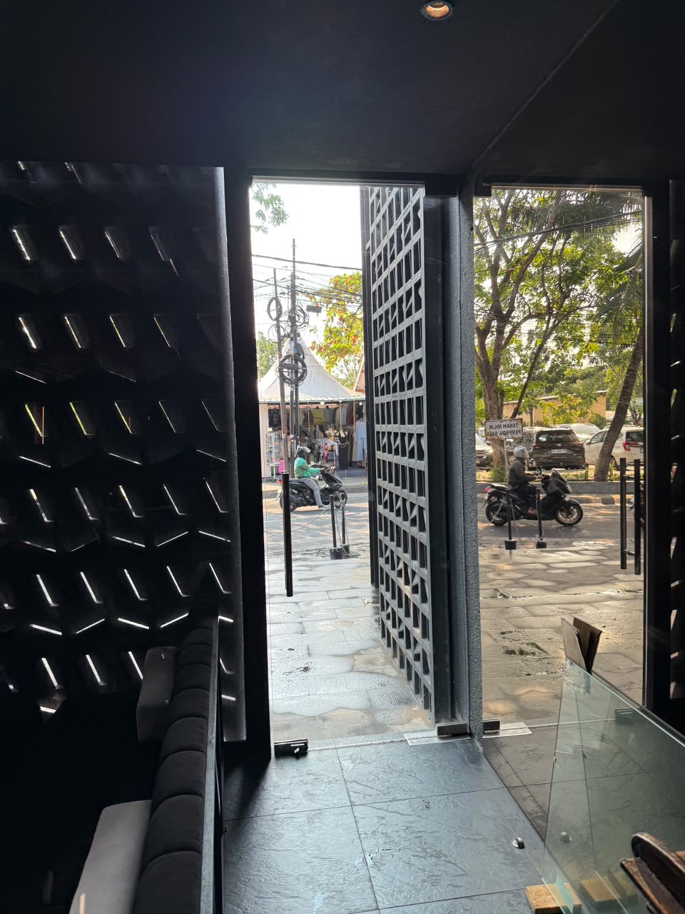 Existing café entry